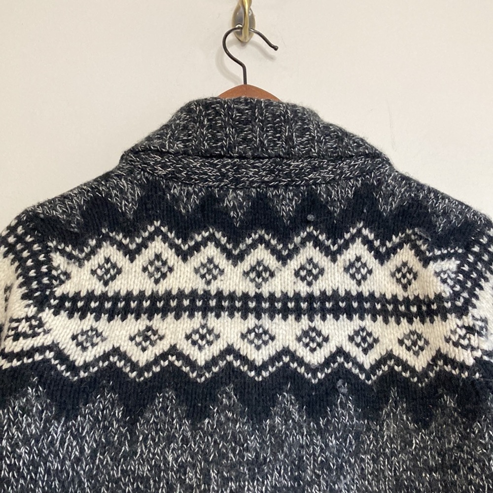 Farmers Market Iceland Knitted Fair Isle Wool Sweater / Icelandic Cardigan - Picture 4 of 11